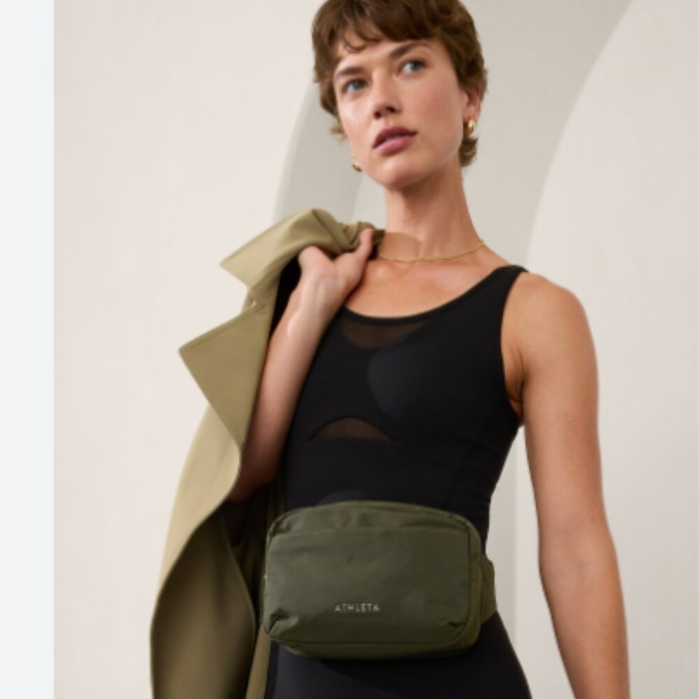 New w/Tags Athleta All About Large Crossbody Belt Bag - Aspen Olive
